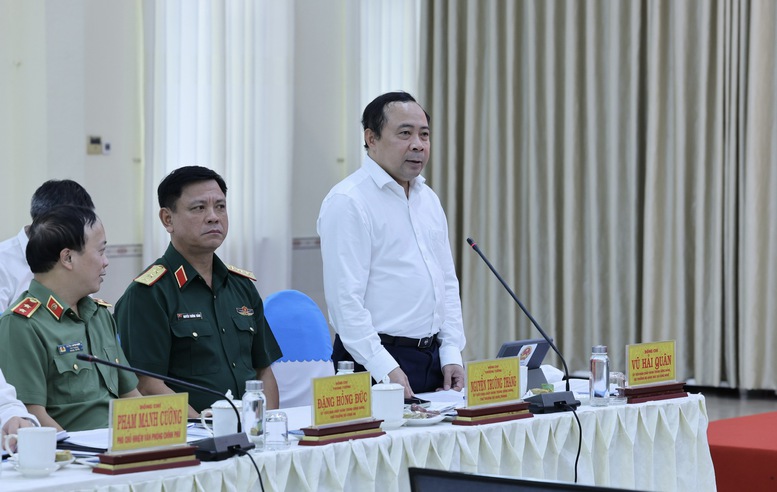 Phó Thủ tướng Thường trực Phạm Gia Túc: Tập trung tháo gỡ khó khăn để Tây Ninh duy trì tăng trưởng hai con số- Ảnh 3.