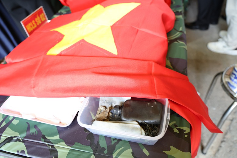 Tìm thấy thêm hài cốt liệt sĩ tại Công viên Lê Thị Riêng, bước đầu xác định danh tính liệt sĩ Huỳnh Văn Quên- Ảnh 2.