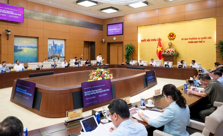 Ủy ban Thường vụ Quốc hội xem xét về việc chuẩn bị Kỳ họp không thường lệ thứ Nhất của Quốc hội- Ảnh 1.