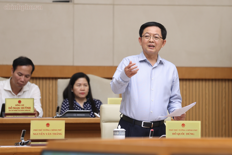 Thủ tướng: Thể chế phải tạo đột ph&aacute; ph&aacute;t triển v&agrave; thực thi phải hiệu quả, kh&ocirc;ng trở th&agrave;nh 'điểm nghẽn của điểm nghẽn'- Ảnh 4.