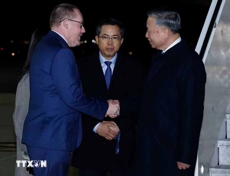 Tổng Bí thư, Chủ tịch nước Tô Lâm đến thủ đô Canberra, tiếp tục chuyến thăm cấp Nhà nước Australia- Ảnh 1.