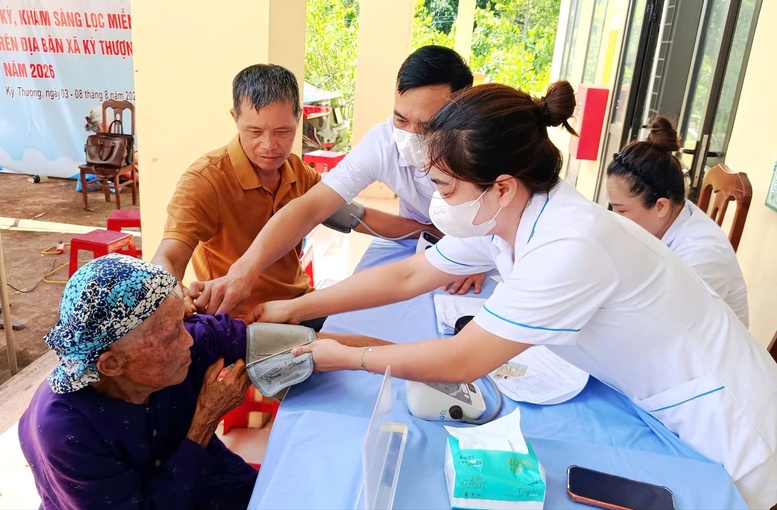 Nghị quyết 72: Đưa y tế về gần hơn với bản làng xa xôi- Ảnh 9.