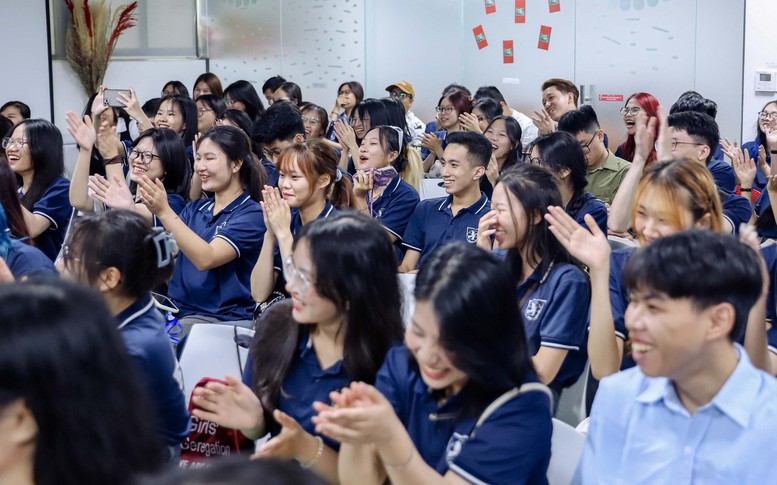 Điểm chuẩn đại học 2026: Trật tự nhóm ngành điểm cao đang thay đổi