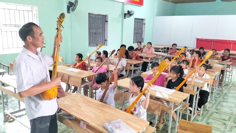 Trao truyền di sản, giữ hồn bản làng- Ảnh 4.