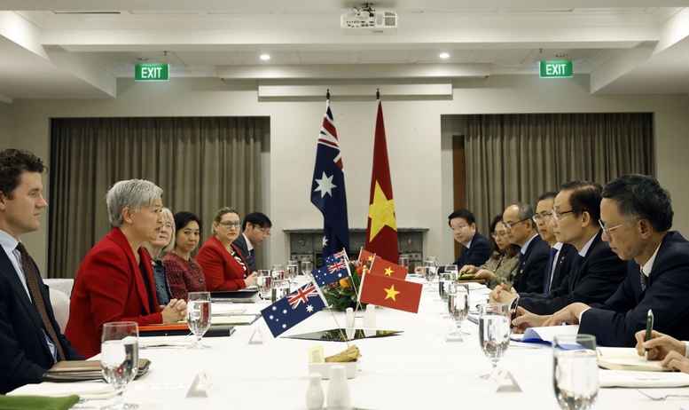 Tuyên bố chung Việt Nam-Australia thể hiện tin cậy chiến lược sâu sắc, lợi ích hội tụ và tầm nhìn đồng điệu giữa hai nước- Ảnh 2.