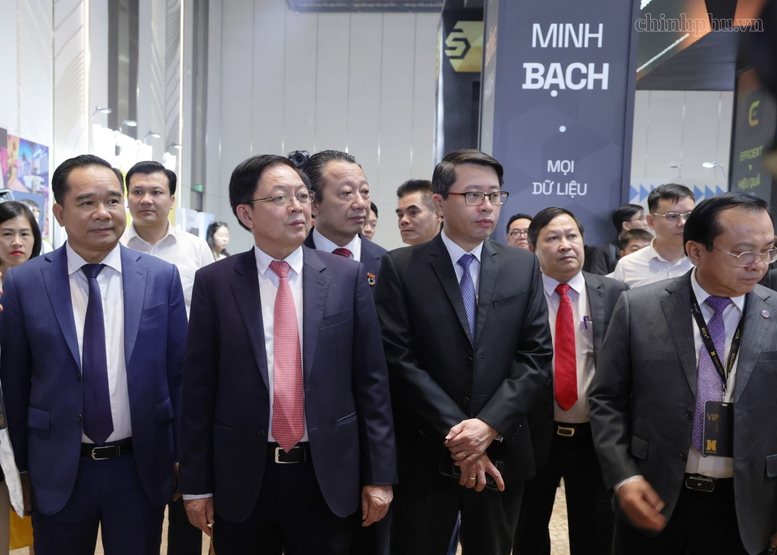 Phó Thủ tướng Hồ Quốc Dũng: Công nghệ phải giải quyết bài toán thực tiễn, tạo ra giá trị cụ thể- Ảnh 5.