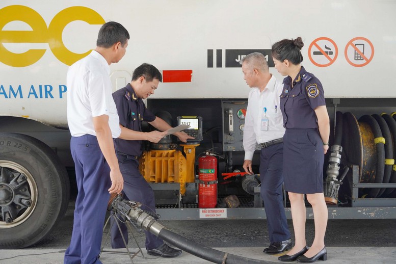 Đề xuất mới về thủ tục hải quan đối với hoạt động xuất, nhập khẩu xăng dầu- Ảnh 1.