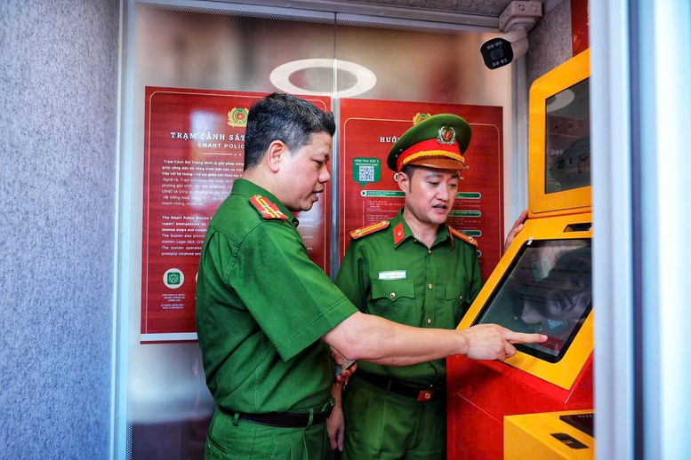 Ra mắt 'Trạm Cảnh sát thông minh' tại Hà Nội- Ảnh 1.
