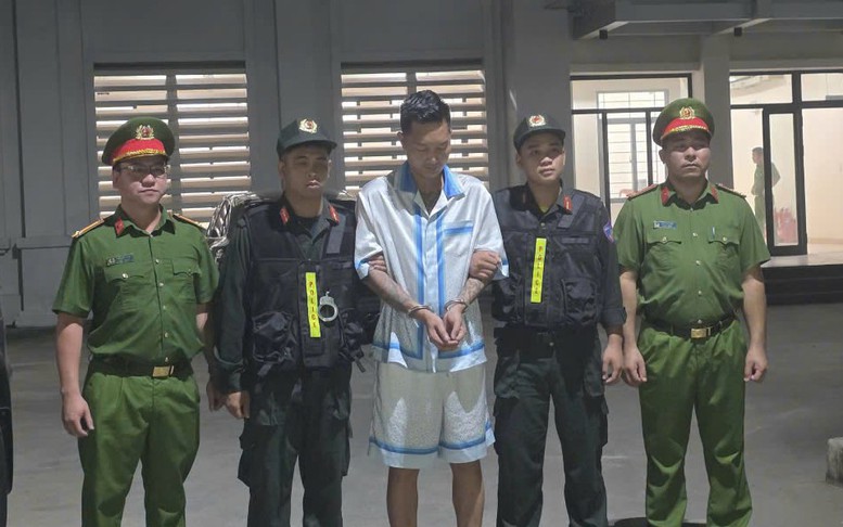 Khởi tố đối tượng Huấn 'Hoa Hồng'