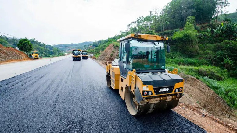 Giải ngân chưa bứt phá, Bộ Xây dựng yêu cầu xử nghiêm trường hợp cố tình chậm trễ trong thanh toán- Ảnh 1.