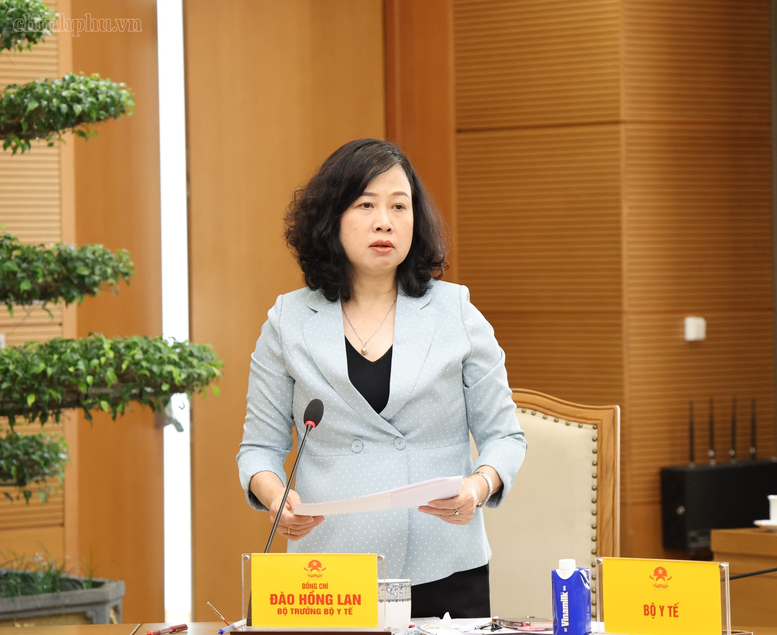 Th&uacute;c đẩy hệ sinh th&aacute;i 'kinh tế bạc', bảo vệ người cao tuổi tr&ecirc;n kh&ocirc;ng gian mạng- Ảnh 2.