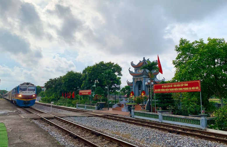 Tưởng nhớ bản hùng ca bi tráng tai ga đường sắt Núi Gôi - Ảnh 2.