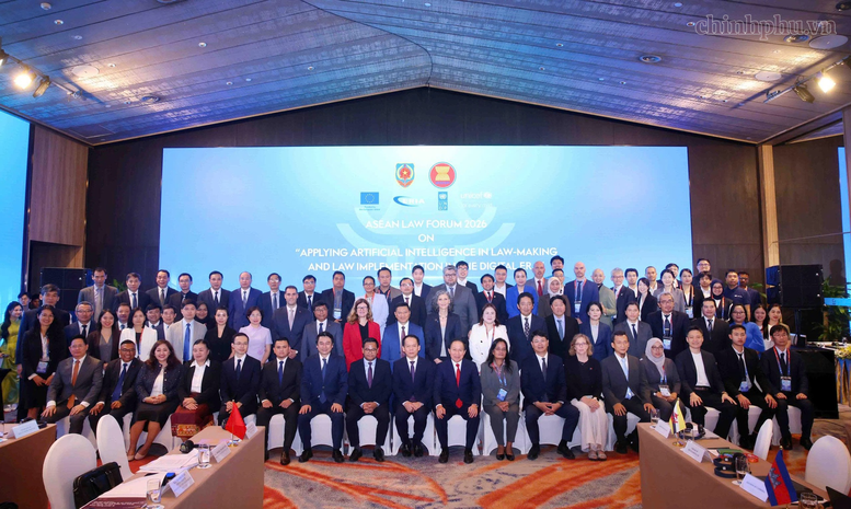 Ph&oacute; Thủ tướng L&ecirc; Tiến Ch&acirc;u: ASEAN cần ti&ecirc;n phong ứng dụng tr&iacute; tuệ nh&acirc;n tạo c&oacute; tr&aacute;ch nhiệm- Ảnh 4.
