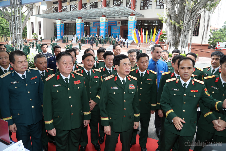 Khơi dậy tiềm năng nghiên cứu sáng tạo của thanh niên Quân đội- Ảnh 3.