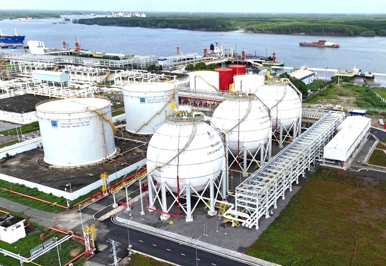 PV GAS bổ sung 60.000 tấn LNG từ Đông Nam Á, giữ vững an ninh năng lượng mùa khô- Ảnh 2.