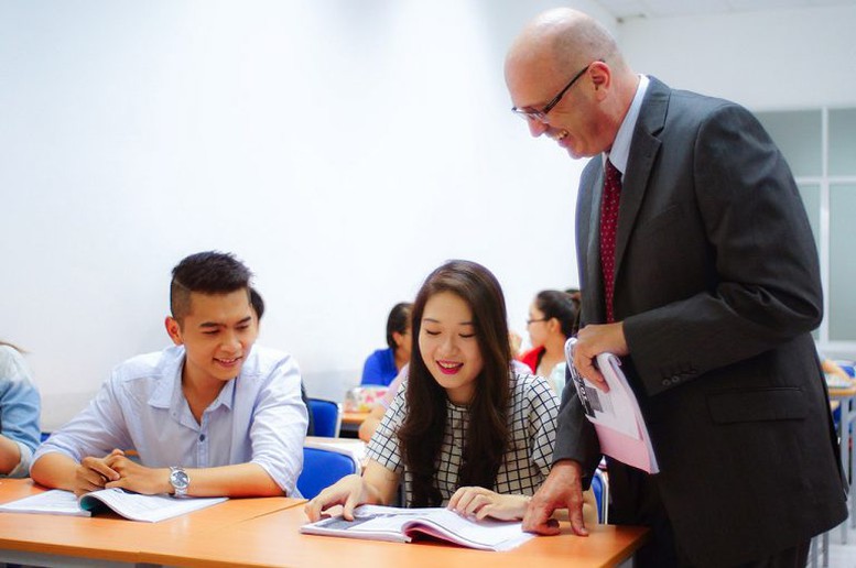Cấp học bổng toàn phần cho 1.500 nhà khoa học trẻ, sinh viên xuất sắc đi đào tạo ở nước ngoài về công nghệ chiến lược- Ảnh 1.