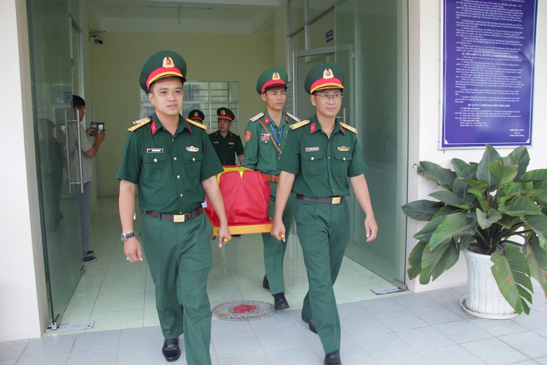Cần Thơ, An Giang: Chuyển giám định ADN 1.617 mẫu hài cốt liệt sĩ- Ảnh 1.