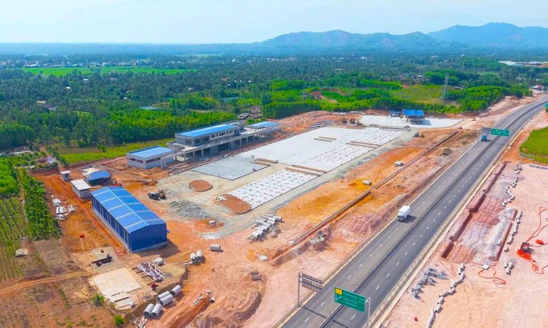 Vận hành toàn bộ các trạm dừng nghỉ trên cao tốc Bắc-Nam dịp nghỉ lễ 2/9- Ảnh 1.