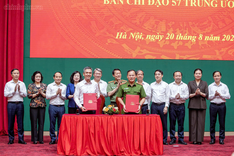 Bàn giao nhiệm vụ Thường trực Ban Chỉ đạo 57 về Bộ Công an- Ảnh 1.