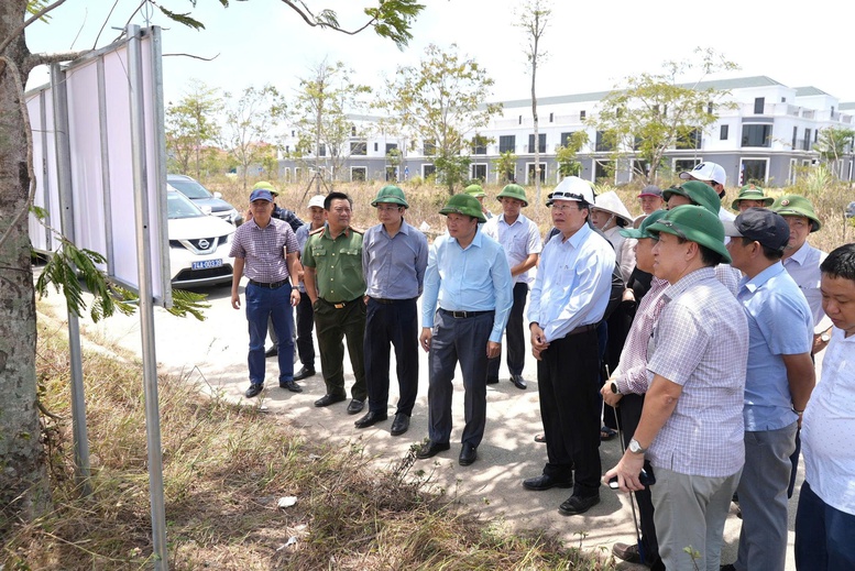 Quảng Trị gấp rút hoàn thiện 4 trường nội trú vùng biên trước ngày khai giảng- Ảnh 1.