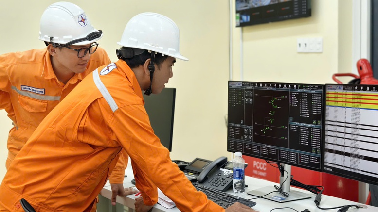 Đóng điện trạm biến áp 220kv Phú Quốc phục vụ Hội nghị cấp cao APEC và phát triển kinh tế Đặc khu- Ảnh 2.