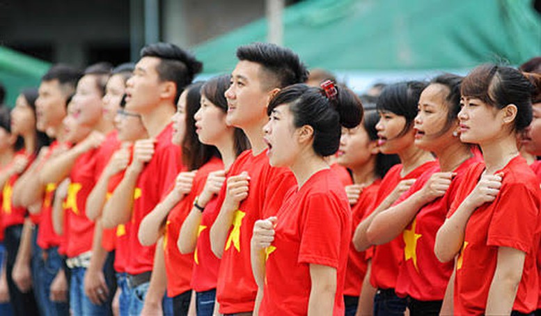 Chuẩn hóa hình thức, nghi thức hát Quốc ca, bảo đảm tính trang nghiêm, chính xác- Ảnh 1.