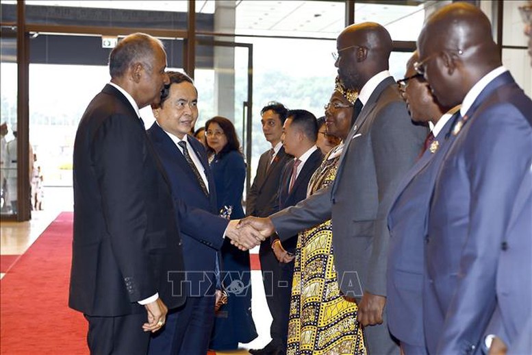 Hợp tác nghị viện là trụ cột, nền tảng quan trọng trong quan hệ Việt Nam - Côte d’Ivoire- Ảnh 3.