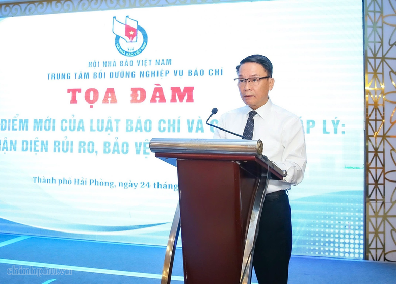 Nhận diện rủi ro pháp lý để bảo vệ người làm báo trong kỷ nguyên số- Ảnh 1.
