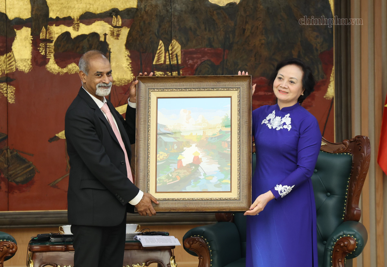 Việt Nam và UNICEF thúc đẩy hợp tác bảo vệ trẻ em trong kỷ nguyên số- Ảnh 2.