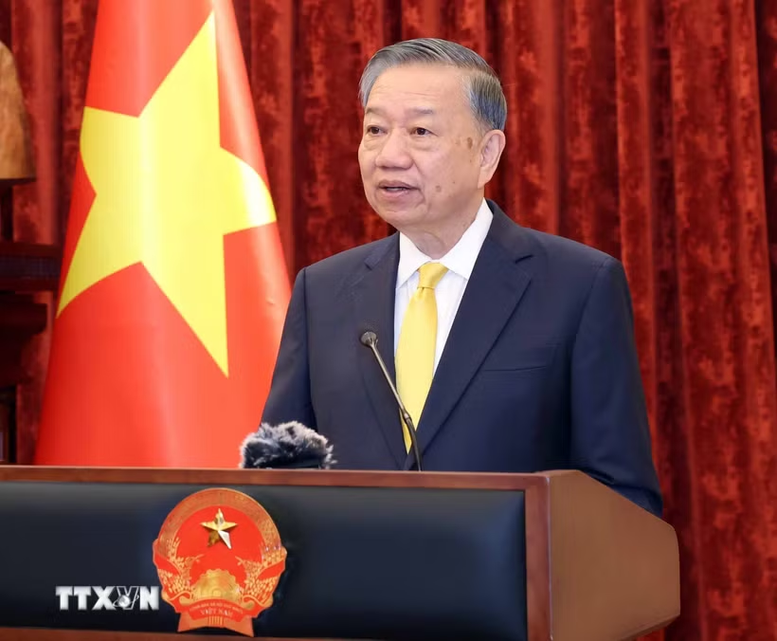 Tổng Bí thư, Chủ tịch nước Tô Lâm trao quyết định bổ nhiệm 4 kiểm sát viên Viện Kiểm sát nhân dân Tối cao- Ảnh 1.