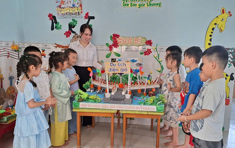 ĐBSCL trước giờ khai giảng: Trường lớp sẵn sàng, học sinh rộn ràng tựu trường- Ảnh 2.