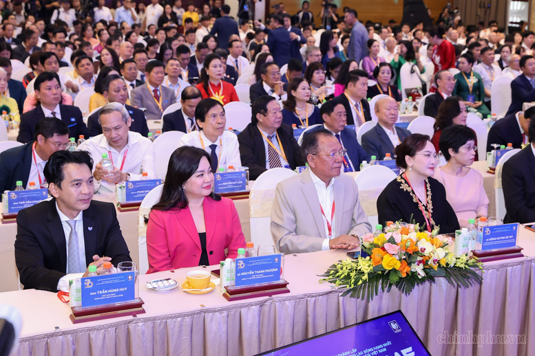 Thủ tướng Lê Minh Hưng: Doanh nghiệp nhỏ và vừa phải trở thành nguồn bổ sung liên tục cho lớp doanh nghiệp lớn- Ảnh 9.