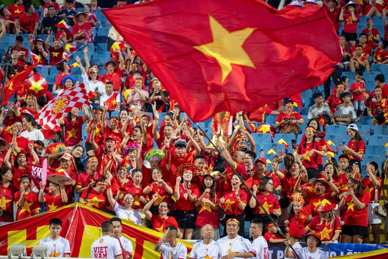 Mỹ Đình 'rực đỏ' trước giờ bóng lăn chung kết Asean Cup 2026- Ảnh 9.