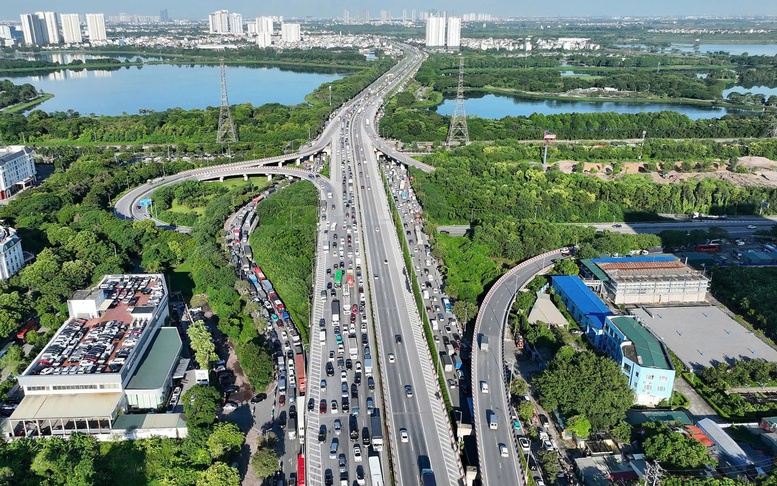 CSGT khuyến cáo người dân lựa chọn lộ trình, tránh ùn tắc dịp nghỉ lễ 2/9