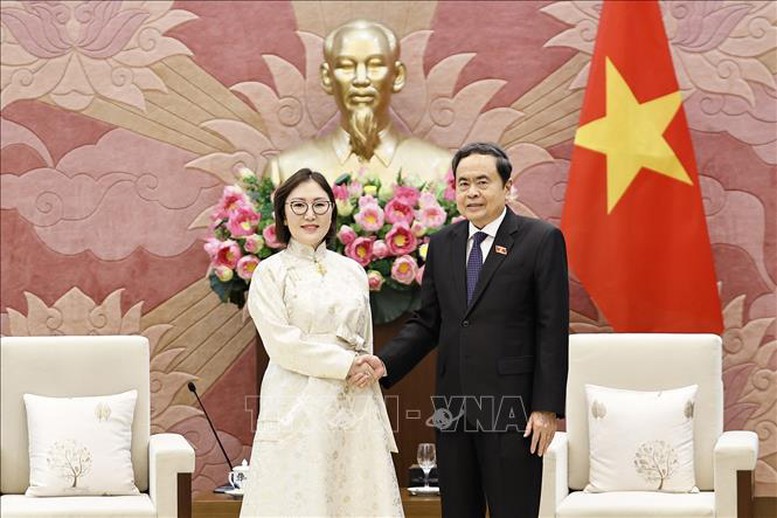 Chủ tịch Quốc hội Trần Thanh Mẫn tiếp Đại sứ Mông Cổ- Ảnh 1.