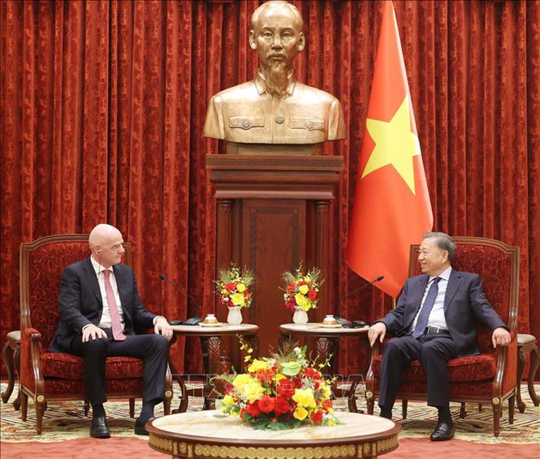 Tổng Bí thư, Chủ tịch nước Tô Lâm tiếp Chủ tịch Liên đoàn Bóng đá Thế giới- Ảnh 2.