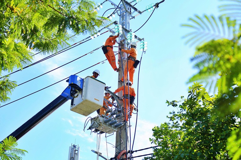 NSMO sẵn sàng phương án vận hành hệ thống điện an toàn khi phụ tải dự báo giảm dịp nghỉ lễ 2/9- Ảnh 1.
