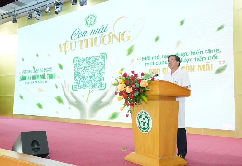 Nhiều cán bộ, nhân viên, bác sĩ của Bệnh viện Bạch Mai đăng ký hiến mô, tạng cứu người- Ảnh 2.