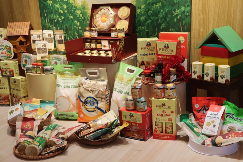 Mang đặc sản An Giang đến với Hà Nội- Ảnh 1.