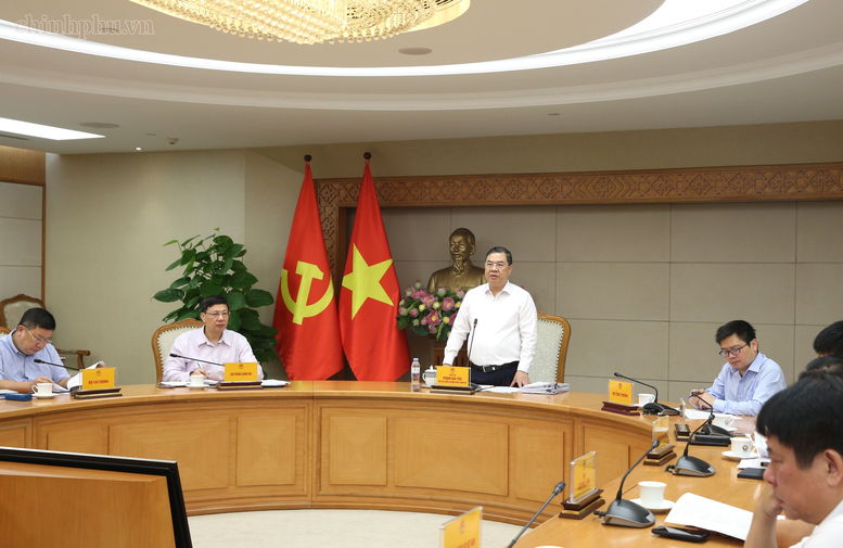 Tháo gỡ khó khăn, đẩy nhanh tiến độ các công trình, dự án trọng điểm ngành năng lượng- Ảnh 4.