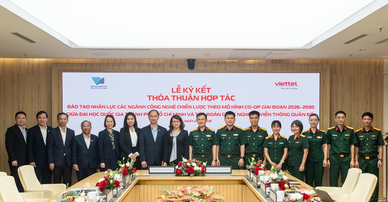 Viettel và ĐH Quốc gia TPHCM cùng đào tạo sinh viên công nghệ- Ảnh 1.