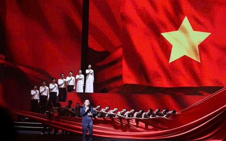 Chương trình chính luận nghệ thuật 'Sao Độc lập'