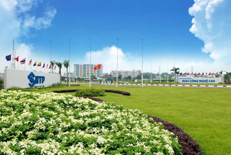 TPHCM thu hút gần 10 tỷ USD vốn FDI, tăng 144,5% so với cùng kỳ- Ảnh 1.