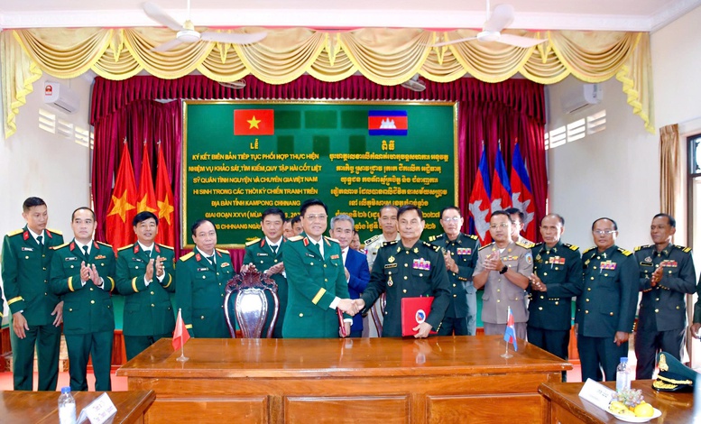 Quân khu 9 phối hợp tìm kiếm liệt sĩ tại 16 huyện, thành phố ở Campuchia- Ảnh 1.