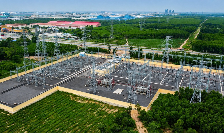 EVNNPT hoàn thành 2 công trình truyền tải điện chào mừng Quốc khánh - Ảnh 1.