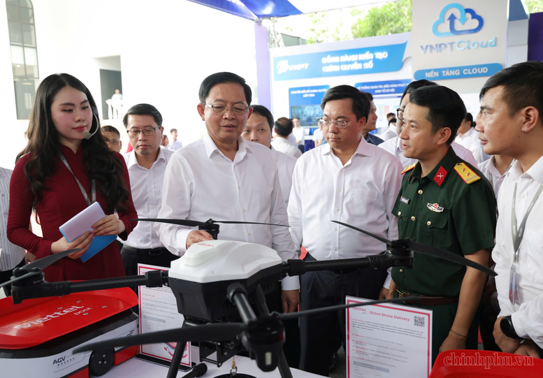 Phú Thọ cần phát triển dựa trên ba trụ cột: Công nghiệp công nghệ cao, văn hóa-du lịch, nông nghiệp xanh- Ảnh 10.