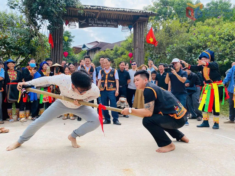 Chuyển đổi số ‘bén rễ’ ở vùng cao- Ảnh 8.