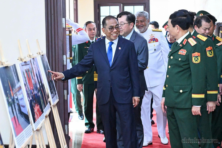 Thúc đẩy hợp tác quốc phòng Việt Nam - Malaysia- Ảnh 8.