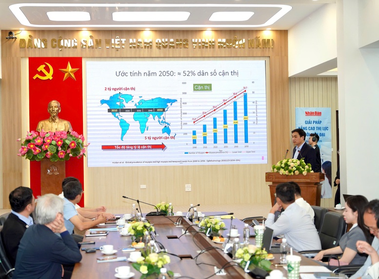 Tỷ lệ tật khúc xạ ở trẻ gia tăng: Khuyến nghị của chuyên gia - Ảnh 1.