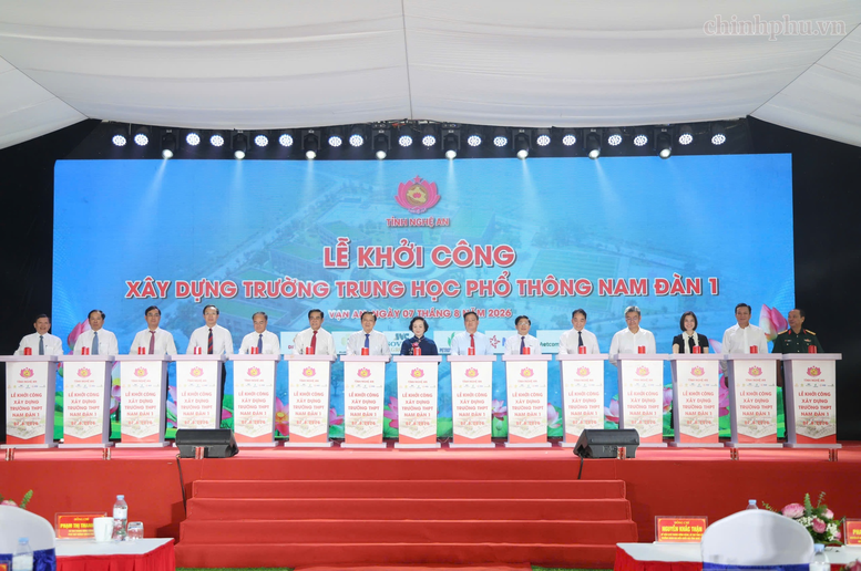 Khởi công Trường THPT Nam Đàn 1, Phó Thủ tướng Phạm Thị Thanh Trà kỳ vọng môi trường giáo dục chất lượng cao, nhân văn- Ảnh 1.